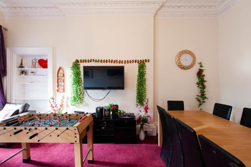 Lauriston Roomz Hotel *
